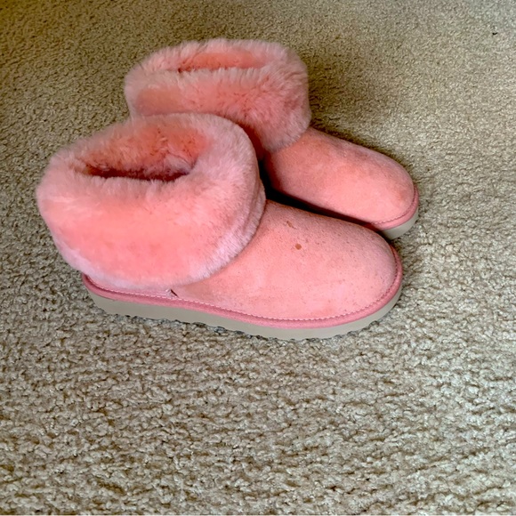 PINK UGGs (never worn) - Picture 2 of 2